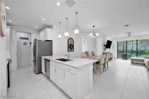 7504 Carnegie Way, Naples