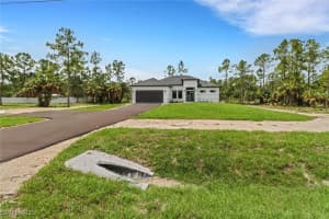 2342 10th Avenue, Naples, FL 34117 - MLS#225059667