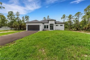 2342 10th Avenue, Naples, FL 34117 - MLS#225059667