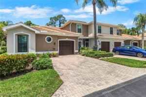 7585 Meadow Lakes Drive, Naples, FL 34104 - MLS#225059692