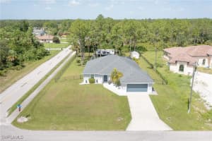 601 Clayton Avenue, Lehigh Acres, FL 33972 - MLS#225059735