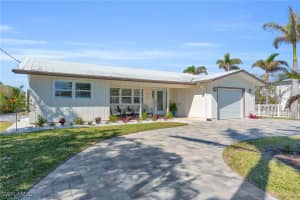 221 Ibis Street, Fort Myers Beach, FL 33931 Sold 08/04/25