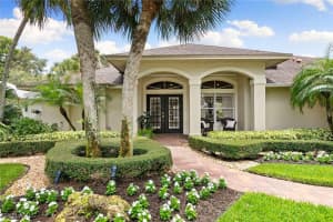 2322 River Reach Drive, Naples, FL 34104 - MLS#225059932