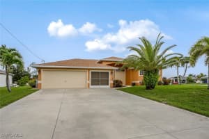 3605 3rd Street, Cape Coral, FL 33993 - MLS#225059955