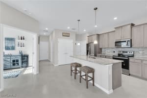 1163 Town And River Drive, Fort Myers, FL 33919 - MLS#225060048