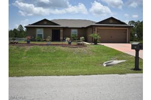 845 Lochman Dr, Fort Myers 845 Lochman Dr, Fort Myers