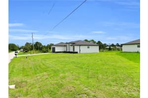 645 Hutton Street, Lehigh Acres, FL 33974 Sold 09/29/25
