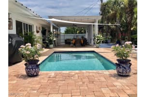 283 Cypress Way W, Naples
