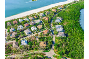 950 Sea Oats Court, Marco Island, FL 34145 - MLS#225060208