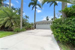 1370 Illinois Drive, Naples, FL 34103 Sold 08/25/25