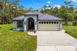 530 22nd Avenue, Naples, FL 34120 - MLS#225060421