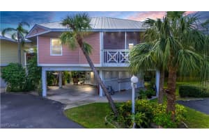 950 Moody Rd 123, North Fort Myers