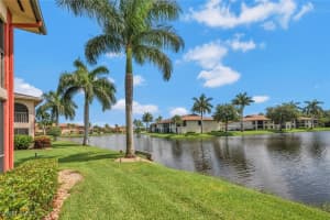 332 Charlemagne Blvd H101, Naples