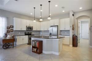 10037 Avalon Lake Circle, Fort Myers, FL 33913 - MLS#225060528