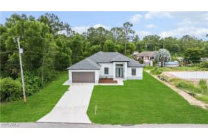 353 Nathan Ave, Lehigh Acres