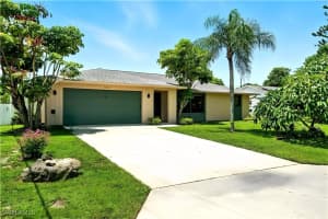 4400 17th Ave Sw, Naples