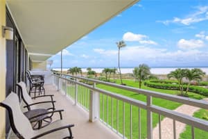 180 Seaview Ct 215, Marco Island