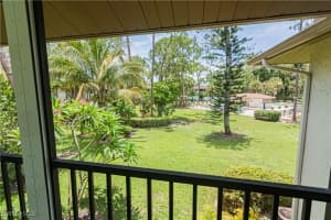 1733 Courtyard Way, Naples, FL 34112 - MLS#225060655