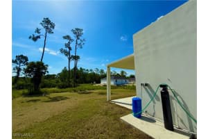 323 Mangonia Avenue, Lehigh Acres, FL 33974 - MLS#225060714