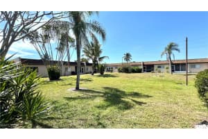 6300 S Pointe Blvd 222, Fort Myers