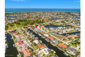 609 Crescent Street, Marco Island, FL 34145 - MLS#225060795