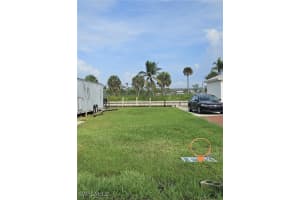865 Oak Street, Fort Myers Beach, FL 33931 - MLS#225060831