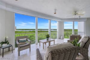 285 Grande Way 503, Naples