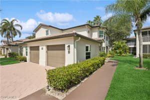 200 Diamond Cir 207, Naples