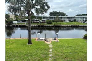 879 46th Lane, Cape Coral, FL 33904 - MLS#225060945