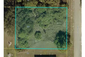112 114 Gilbert Avenue, Lehigh Acres, FL 33971 - MLS#225060985