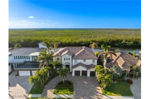 3820 Surfside Blvd, Cape Coral