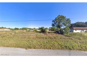 4424/4426 27th Street, Lehigh Acres, FL 33973 Sold 10/17/25