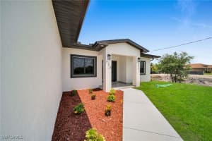 714 Euston Avenue, Lehigh Acres, FL 33974 - MLS#225061036