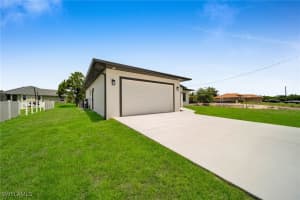 714 Euston Avenue, Lehigh Acres, FL 33974 - MLS#225061036