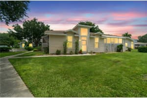 4281 22nd Ave Sw 80, Naples