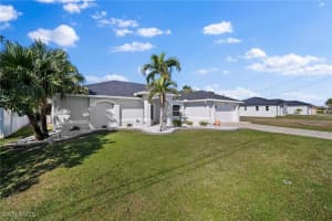 4524 9th Place, Cape Coral, FL 33914 - MLS#225061179