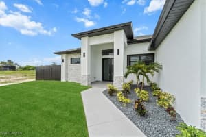 1425 11th Court, Cape Coral, FL 33991 - MLS#225061181