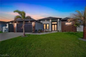 713 8th Terrace, Cape Coral, FL 33993 - MLS#225061182