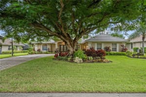 28399 Del Lago Way, Bonita Springs, FL 34135 - MLS#225061191