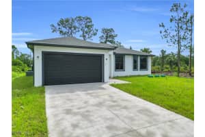 411 Eisenhower Blvd Lehigh Acres, FL 33974 - Off Market