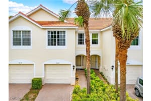 1285 Oxford Lane, Naples, FL 34105 - MLS#225061300