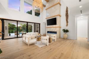 565 Whispering Pine Lane, Naples, FL 34103 - MLS#225061336