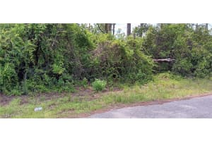 610 Wabasso Avenue, Lehigh Acres, FL 33974 - MLS#225061343