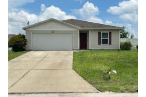 2022 21st Terrace, Cape Coral, FL 33993 - MLS#225061369