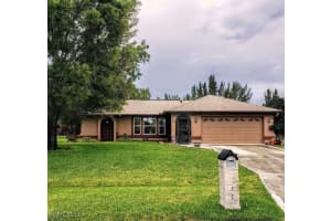 306 Se 21st St, Cape Coral