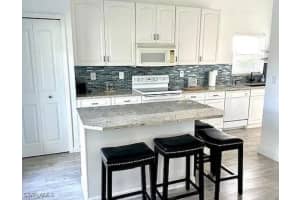 360 Fox Den Circle, Naples, FL 34104 - MLS#225061454