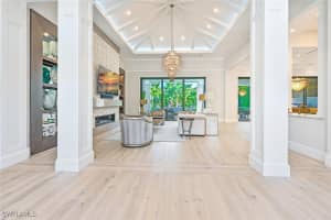 727 Buttonbush Lane, Naples, FL 34108 - MLS#225061540