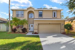 321 Shadow Lakes Dr, Lehigh Acres