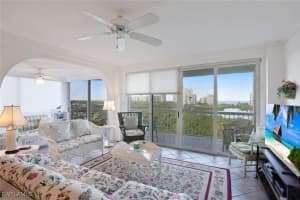 5501 Heron Point Drive, Naples, FL 34108 - MLS#225061627