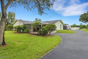 1310 11th St Sw, Naples